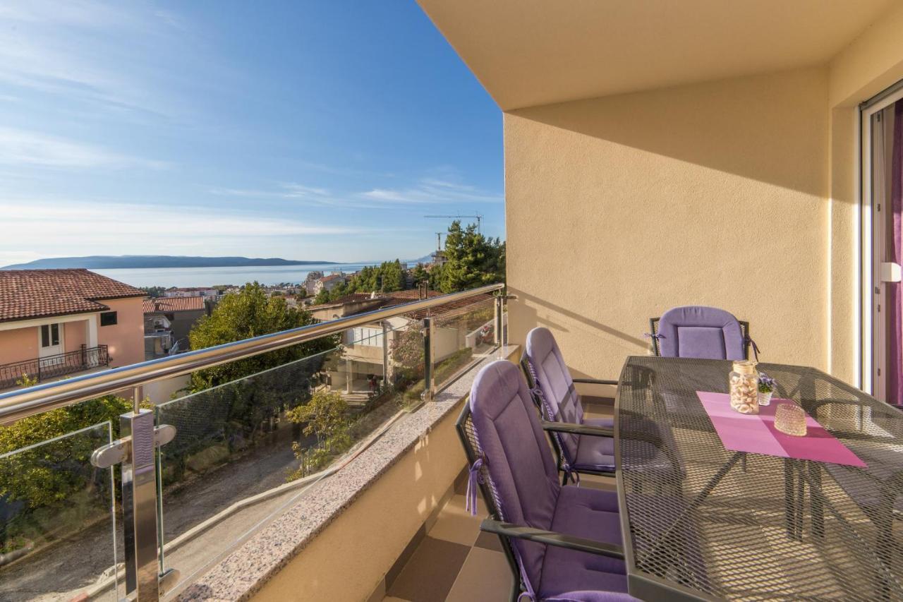 Apartments Crystal Makarska Bagian luar foto