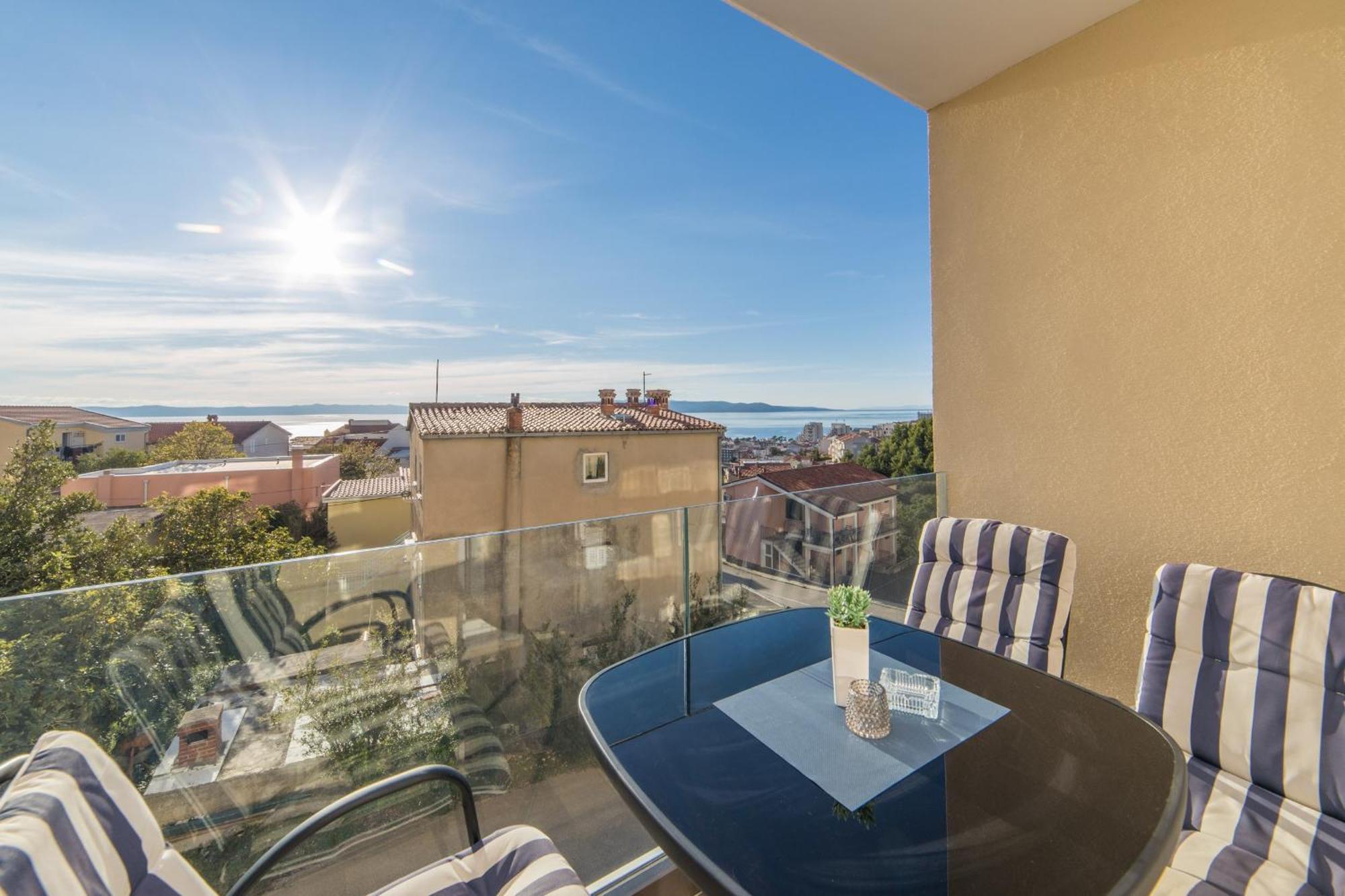 Apartments Crystal Makarska Ruang foto